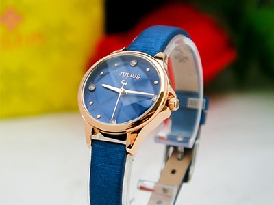 đồng hồ nữ dây da giá rẻ bán chạy dịp cuối năm